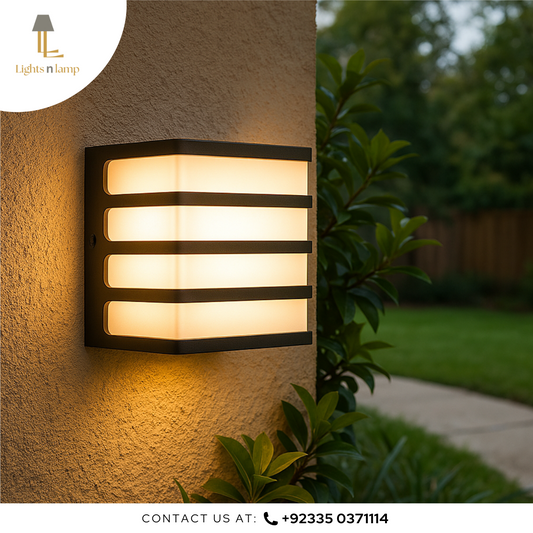 SQUARE OUTDOOR LIGHT