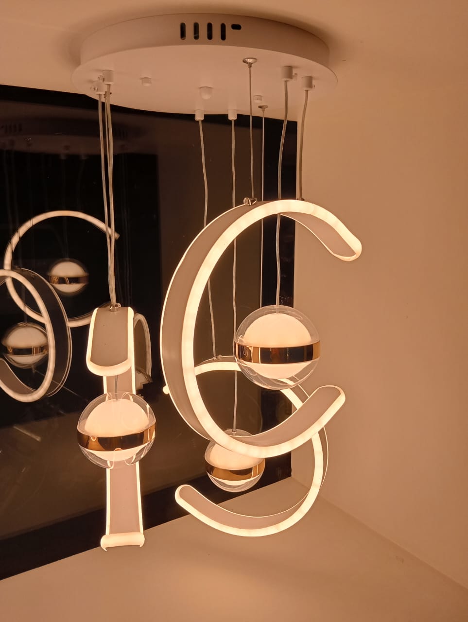 ACRYLIC LED PENDANT LIGHT