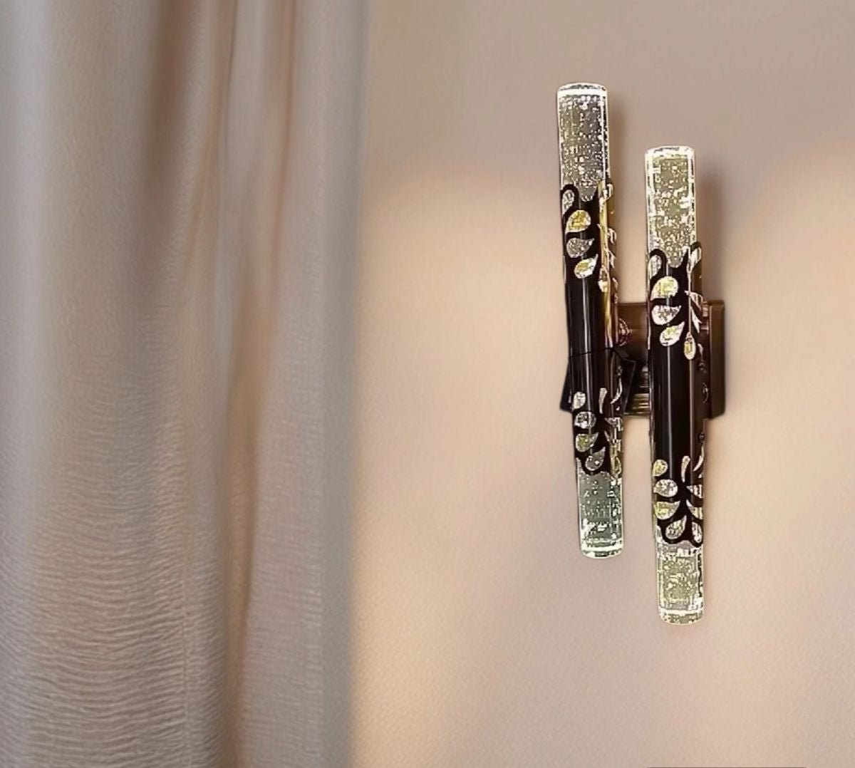 wall lights in pakistan