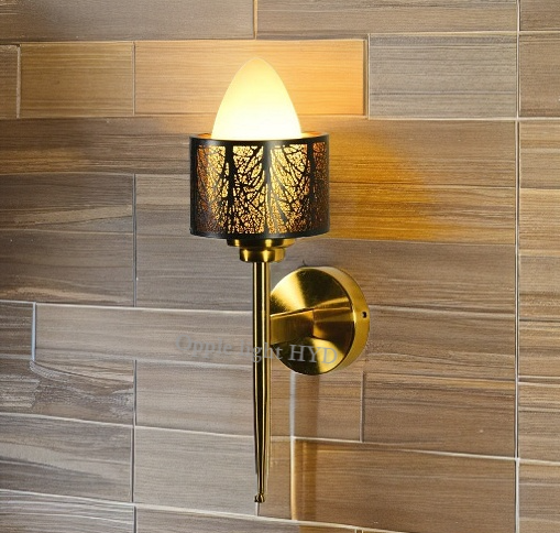 ART DECO WALL LAMP