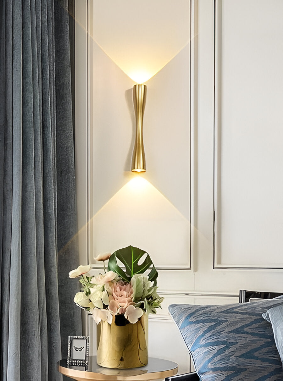 MODERN MINIMALIST DOUBLE HEAD WALL SCONE