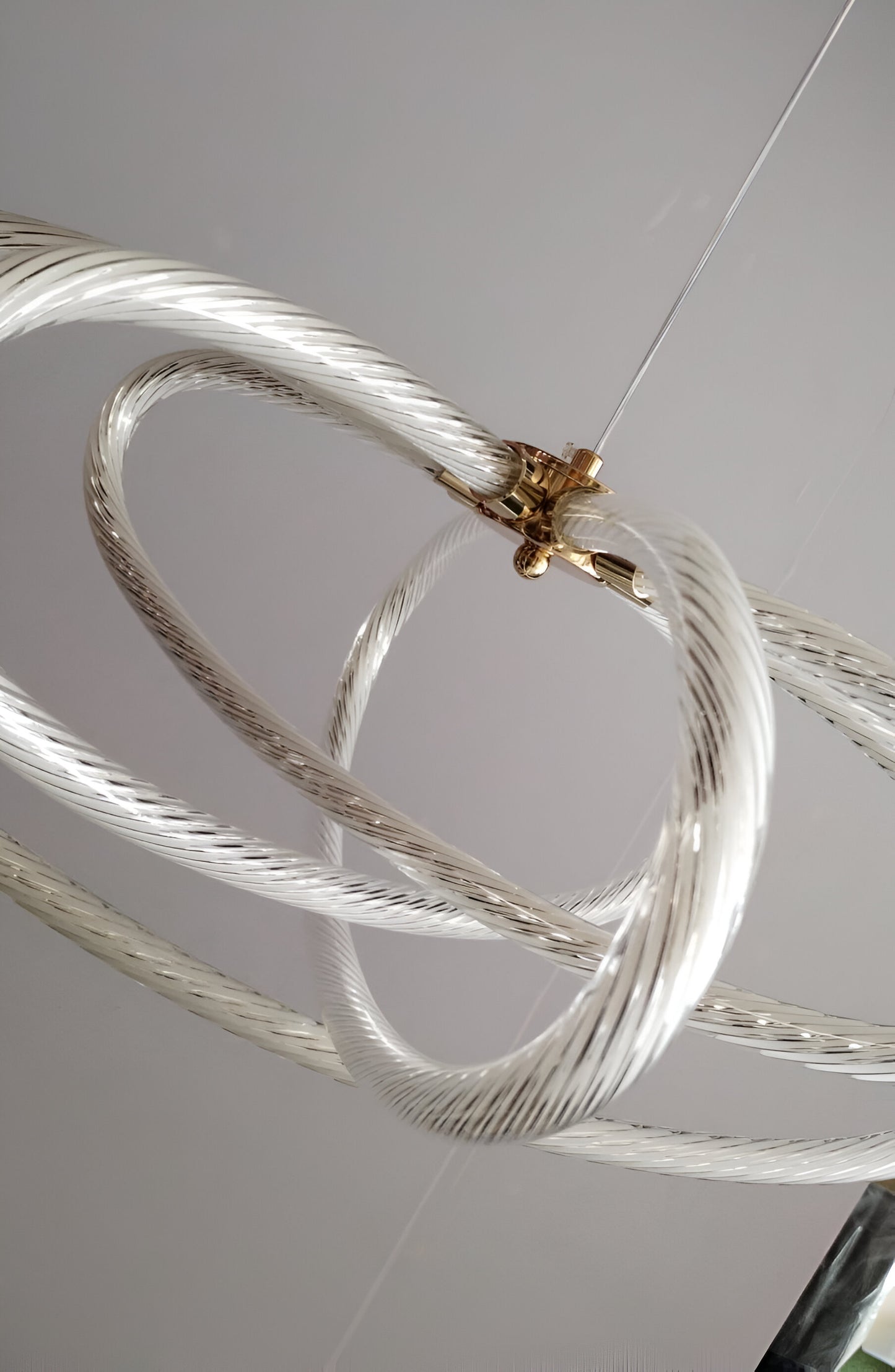 4 RING CLASSIC MINIMALIST CHANDELIER