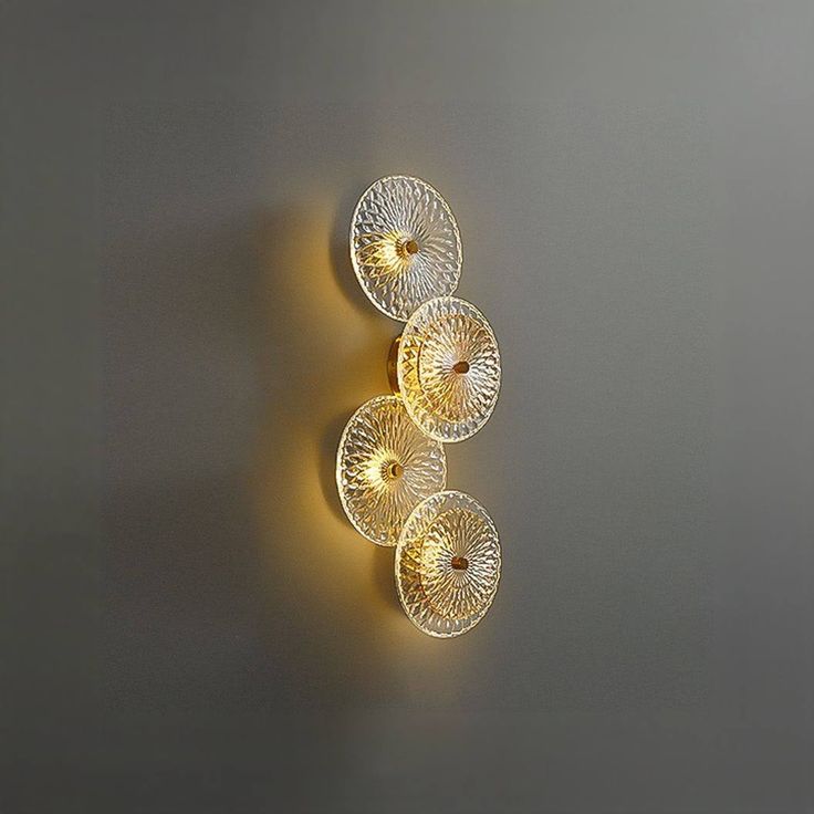 GOLD WALL LAMP