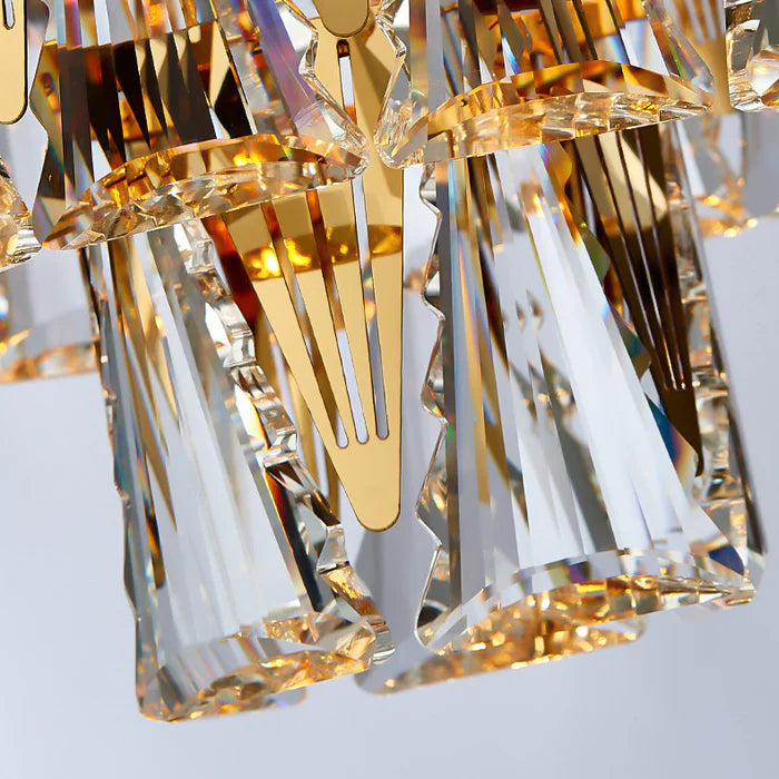 chandeliers in pakistan