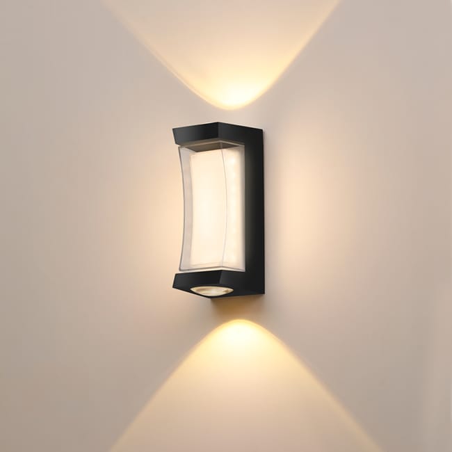 outdoor lights in pakistan